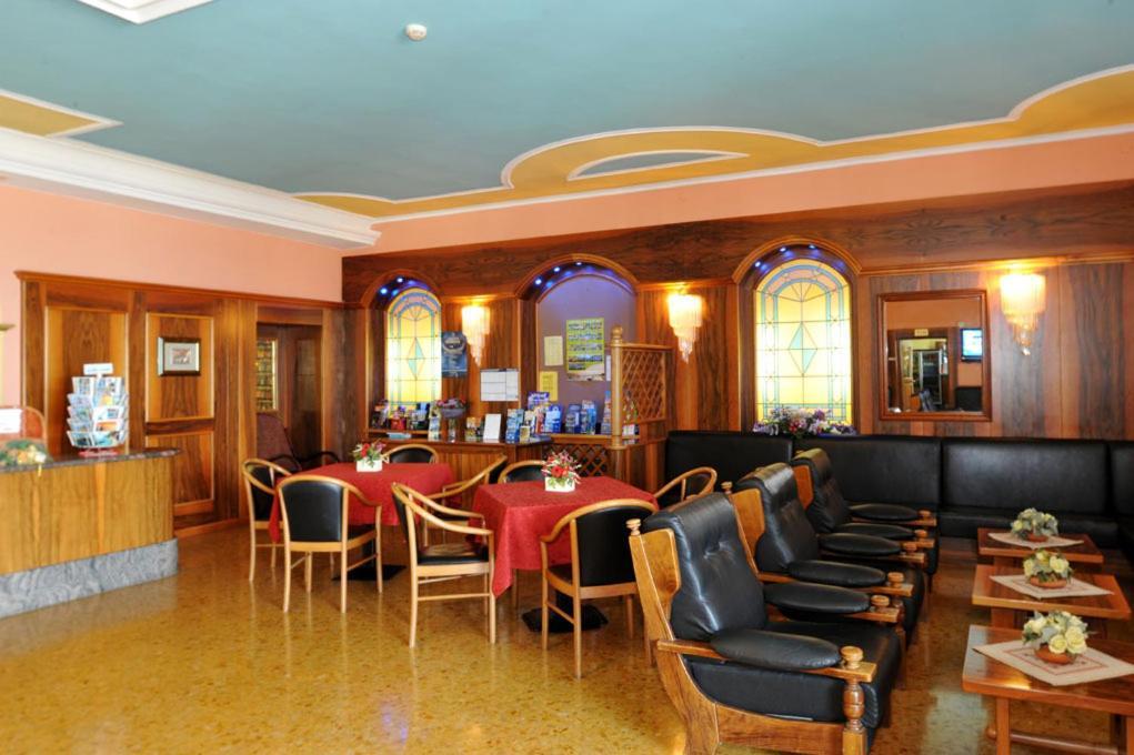 Park Jolanda Hotel